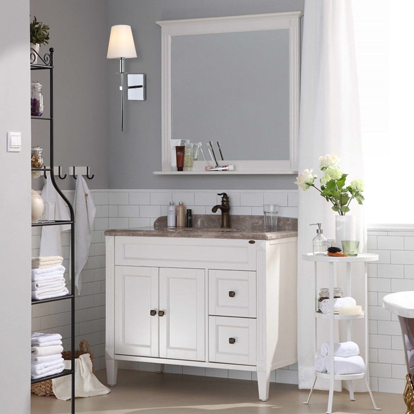 Applique murale à 1 lumière avec abat-jour en tissu blanc