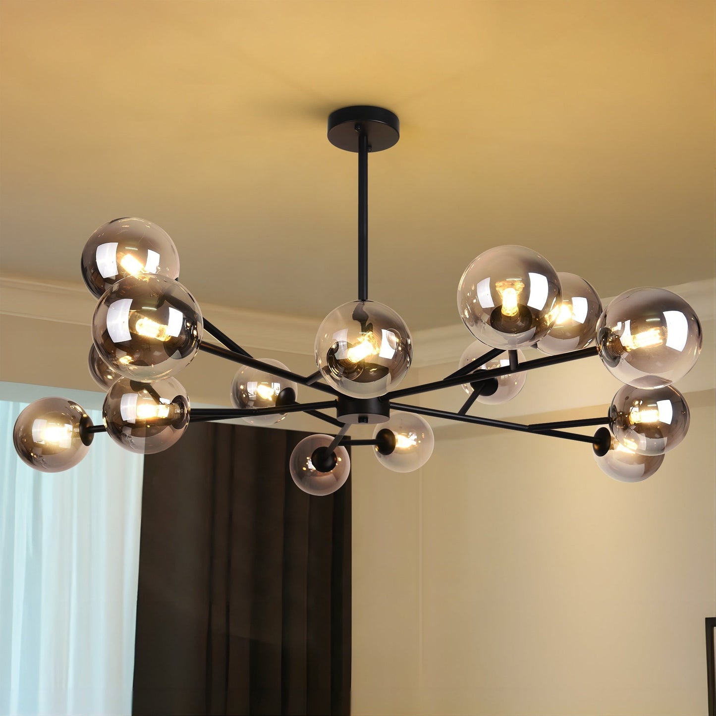 Lustre linéaire moderne à 15 lumières pour îlot de cuisine Sputnik, composé de branches et de bulles en verre