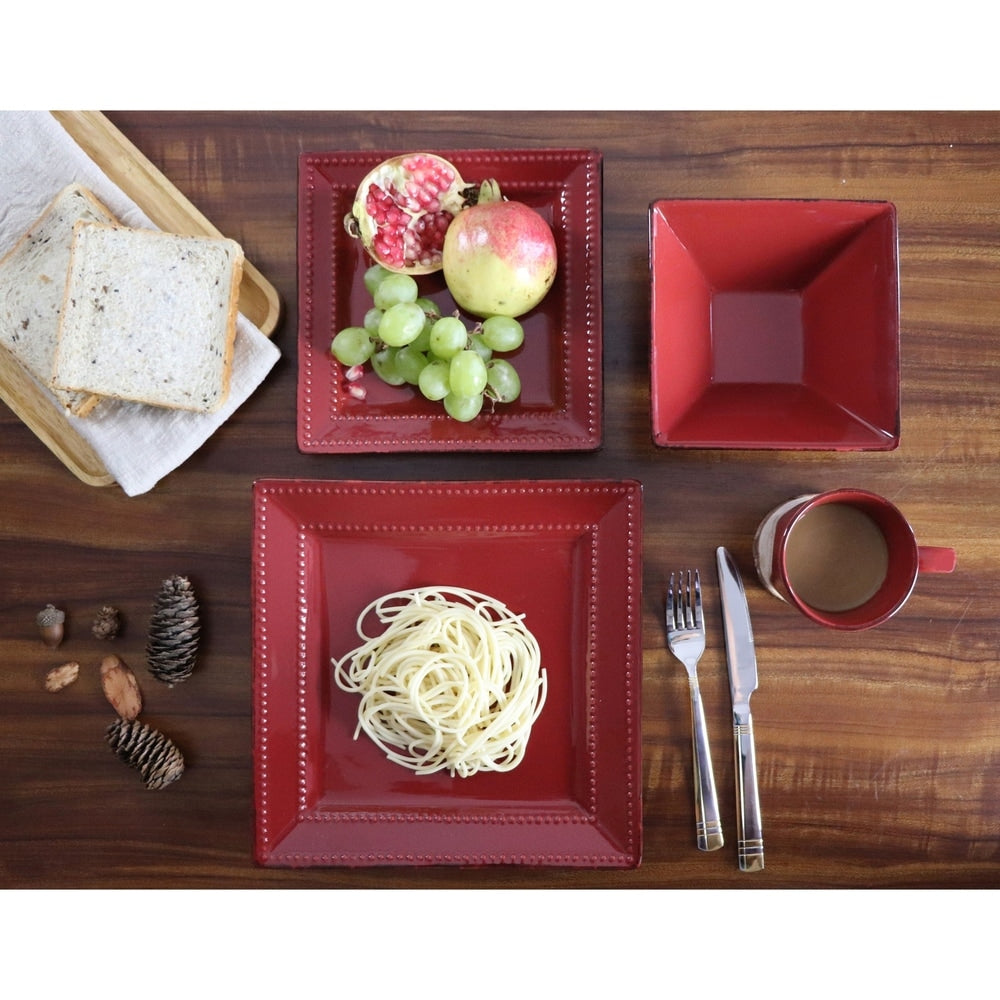 Service de table carré en grès perlé, 16 pièces, Lorren Home Trends, rouge