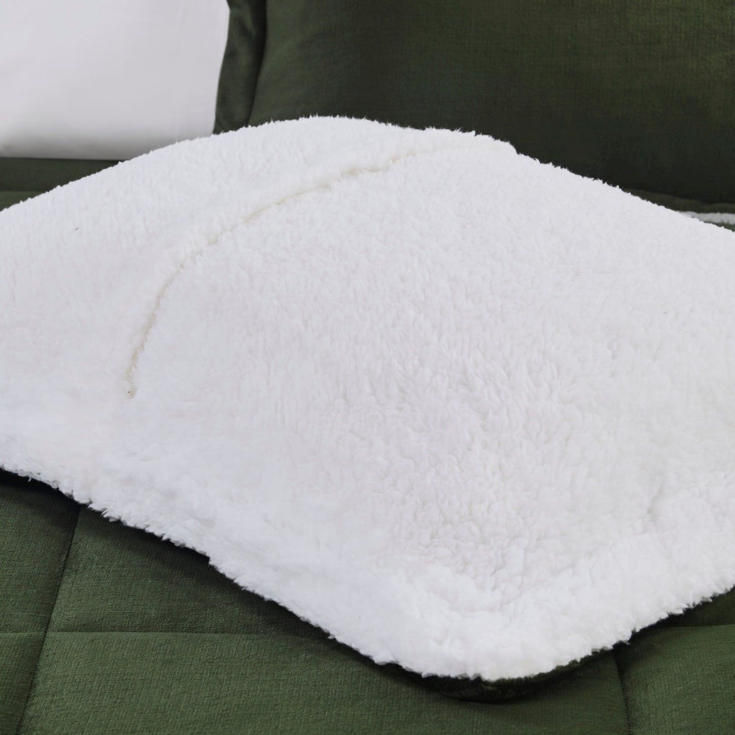 Parure de couette Woolrich Alton en duvet synthétique et sherpa