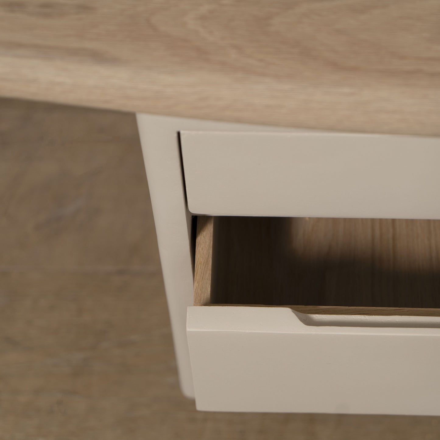 Bureau Edward