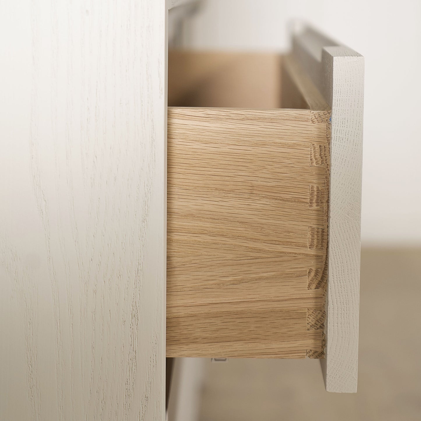 Commode à tirette