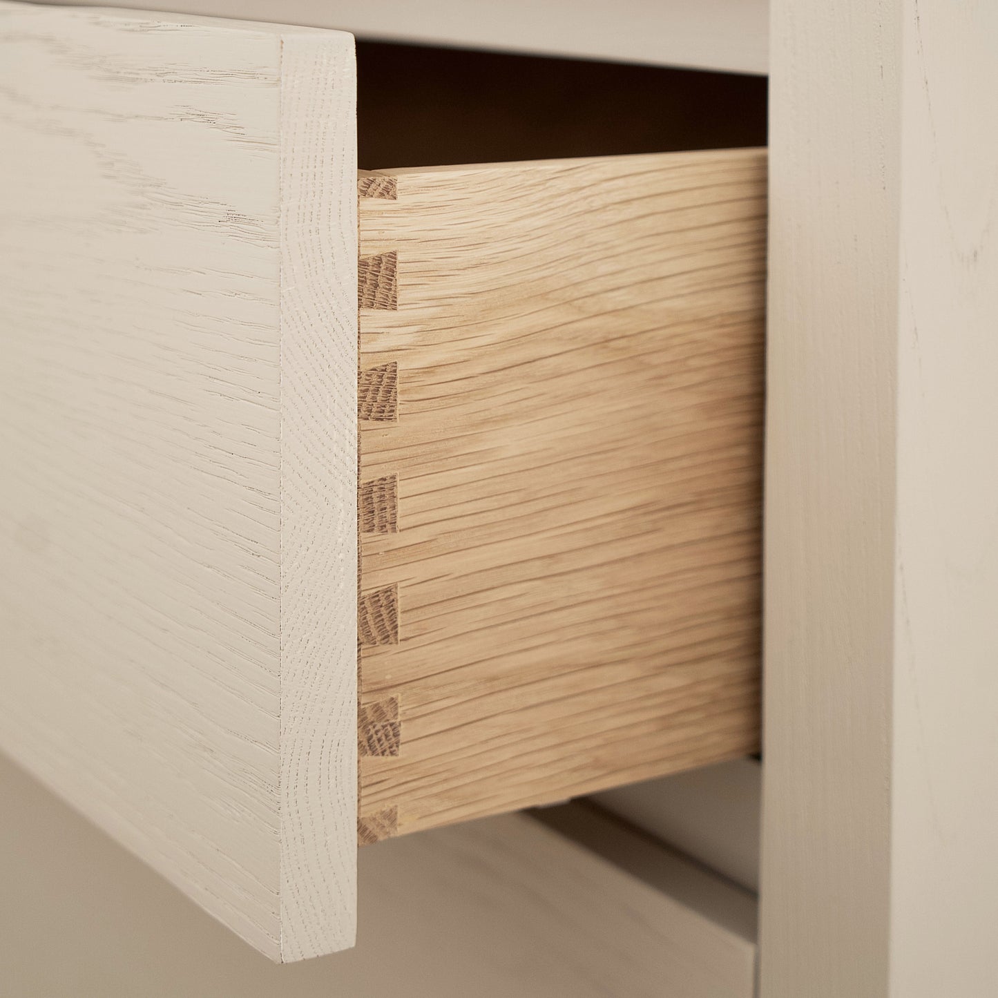 Commode à tirette