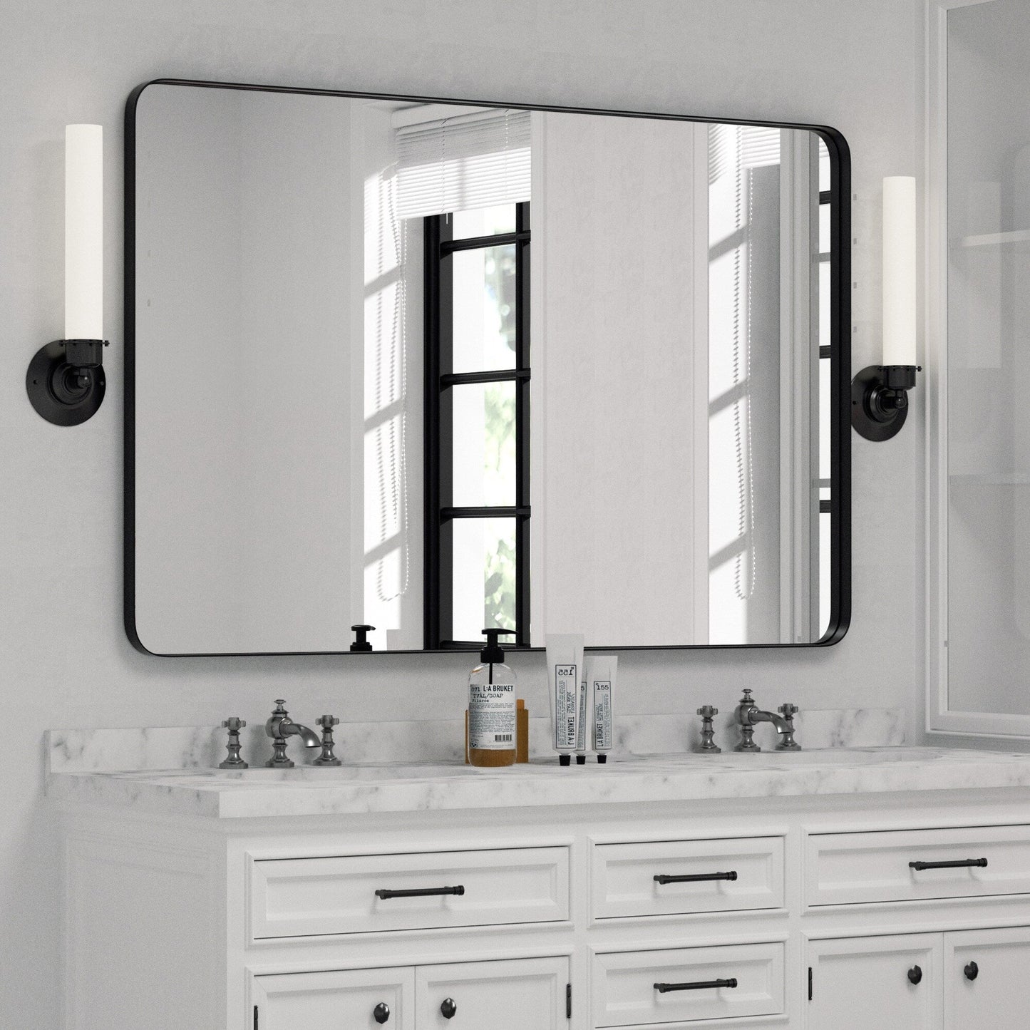 Miroir mural de salle de bain avec coin arrondi (1 pièce)