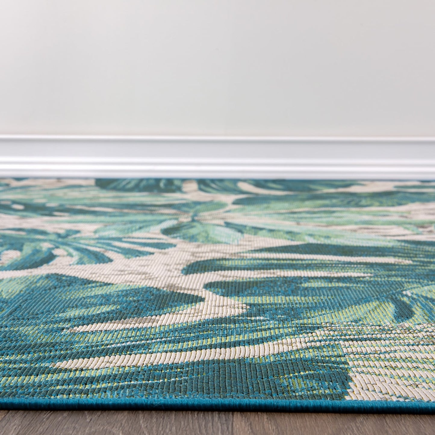 World Rug Gallery Contemporary Tropical Floral Indoor/Outdoor Area Rug