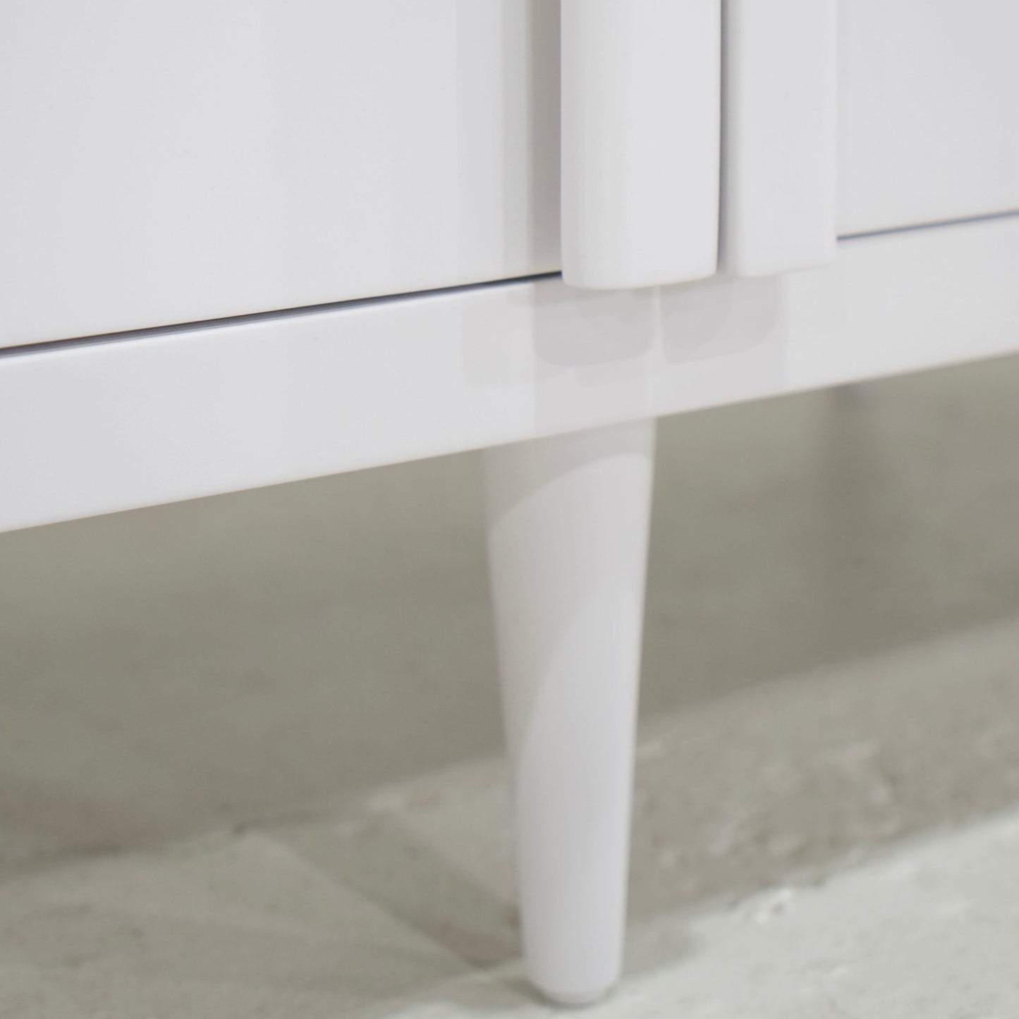 Commode Fisher