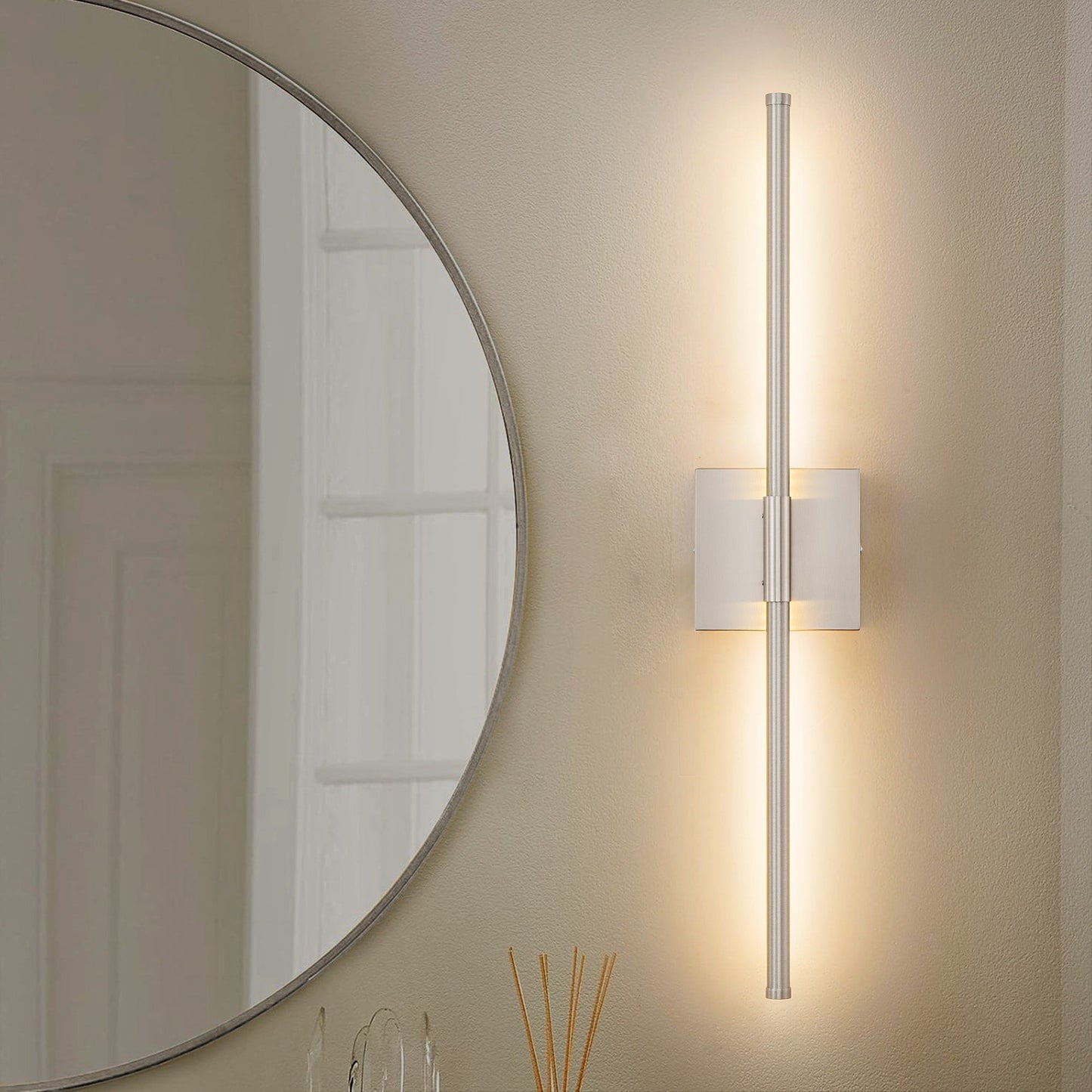 Applique murale de salle de bain à 1 lumière, linéaire et moderne, à intensité variable, à DEL intégrée, de 23,6 po