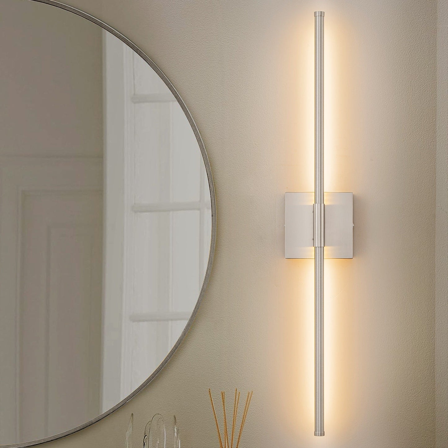 Applique murale linéaire moderne à 1 ampoule, noire, dorée et nickel, à LED, à intensité variable, pour salle de bain