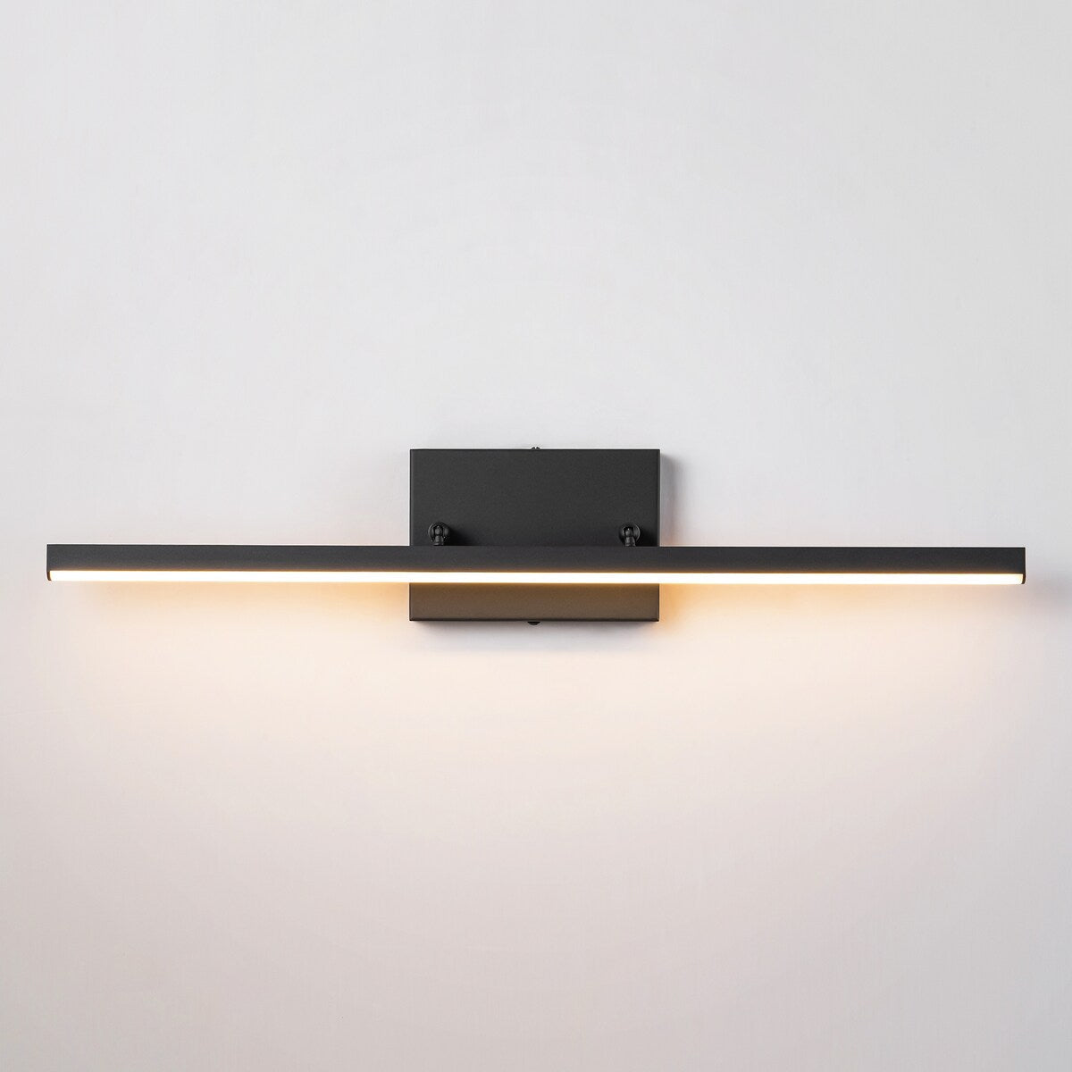 Applique murale LED intégrée rotative et linéaire noire moderne à 1 ampoule, à intensité variable et à changement de couleur