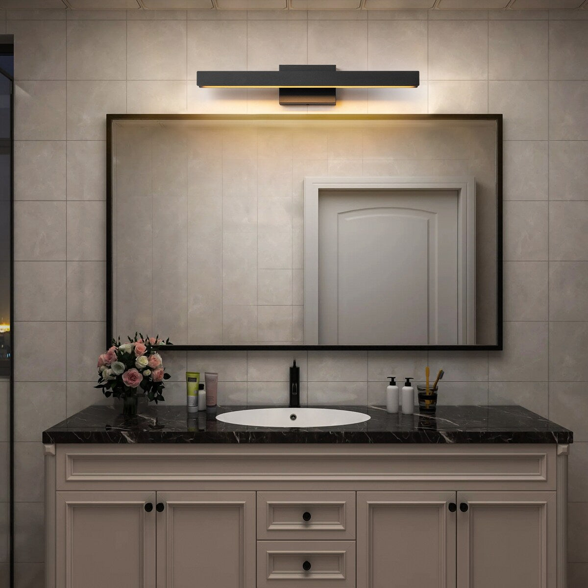 Applique murale LED intégrée rotative et linéaire noire moderne à 1 ampoule, à intensité variable et à changement de couleur
