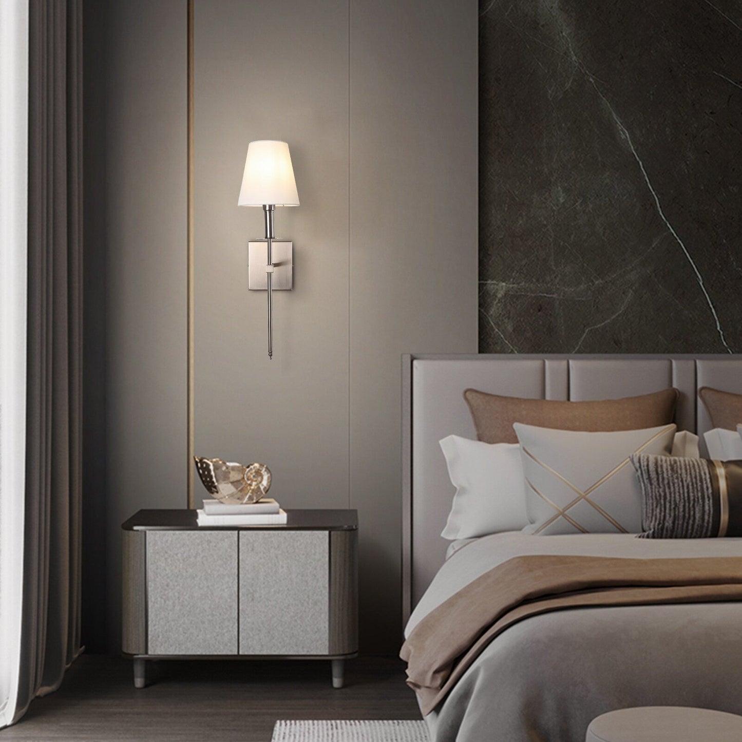 Applique murale à 1 lumière avec abat-jour en tissu blanc