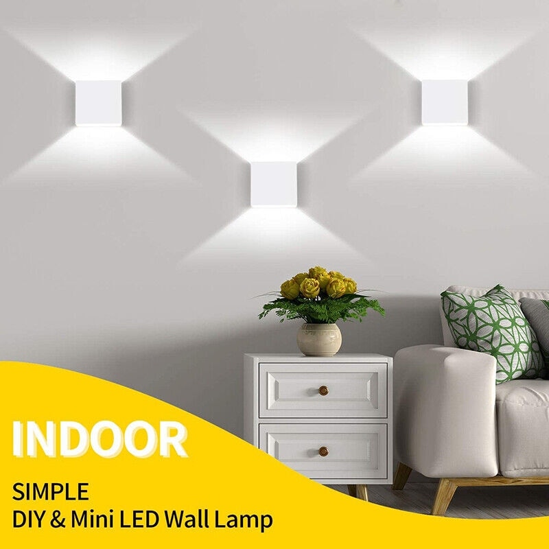 1 applique murale LED cube haut/bas