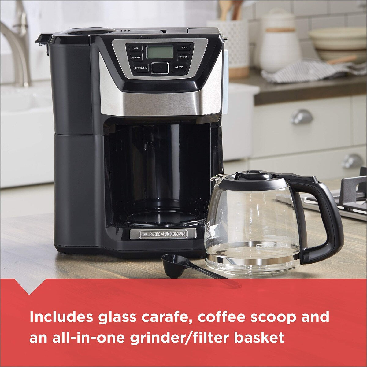 Cafetière 12 tasses, CM5000B, programmable 24 heures, broyeur intégré, Sneak-A-Cup, filtre lavable permanent