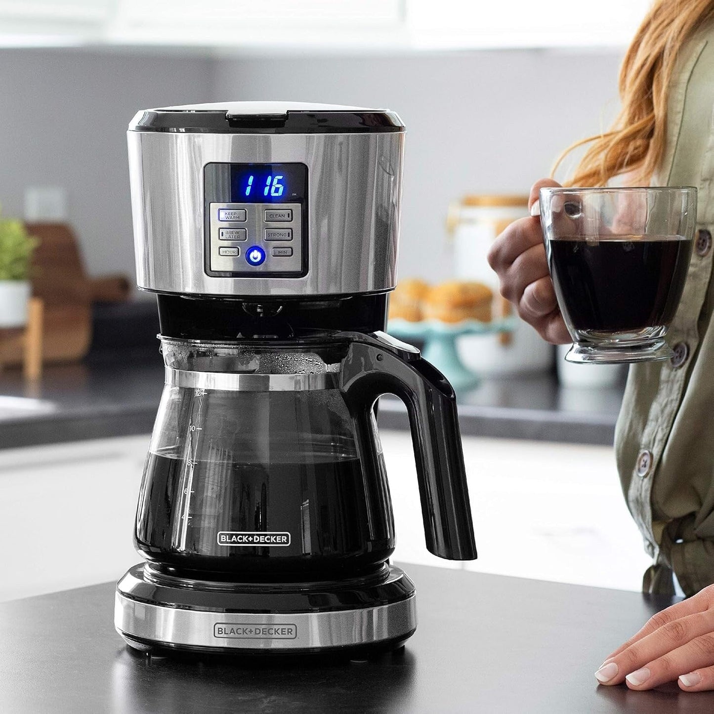 Cafetière programmable 12 tasses, technologie Vortex Brew, noire