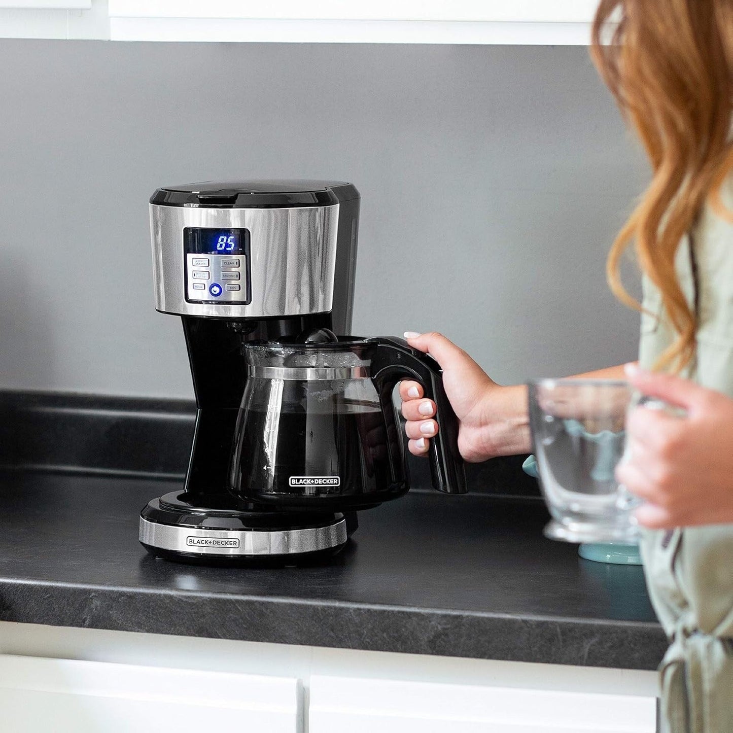 Cafetière programmable 12 tasses, technologie Vortex Brew, noire