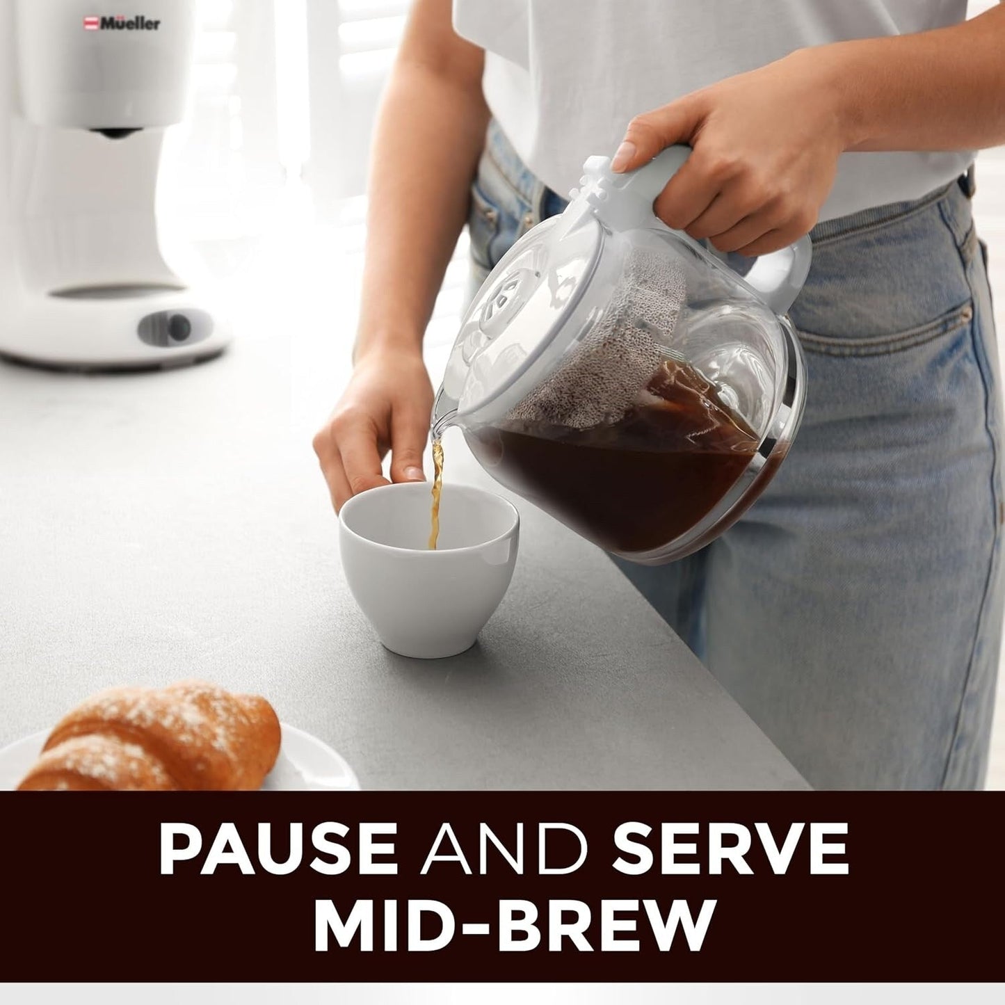 Cafetière blanche 12 tasses avec carafe en borosilicate, arrêt automatique, filtre réutilisable et fenêtre transparente