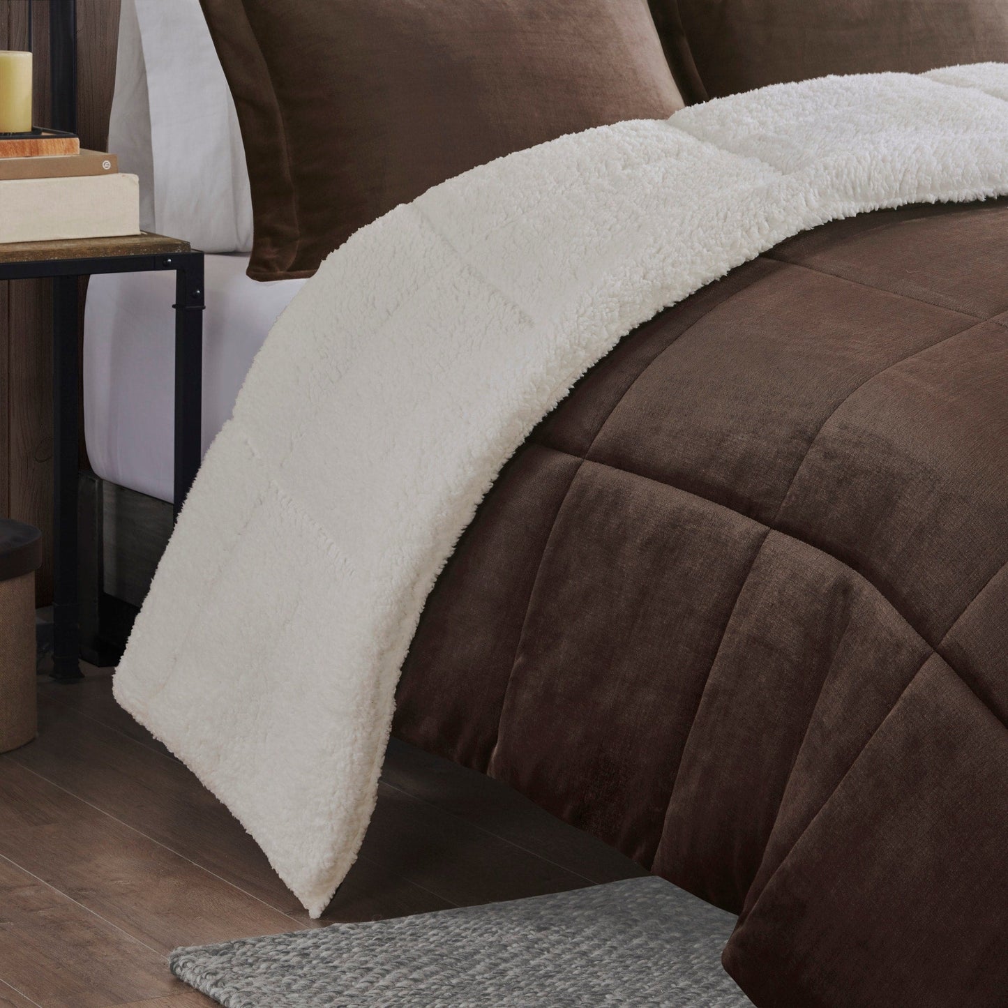 Parure de couette Woolrich Alton en duvet synthétique et sherpa
