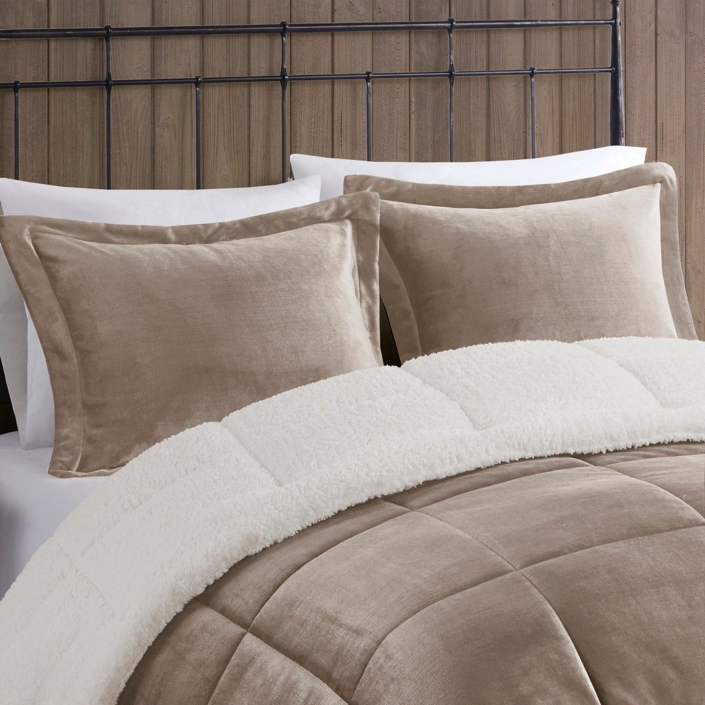Parure de couette Woolrich Alton en duvet synthétique et sherpa