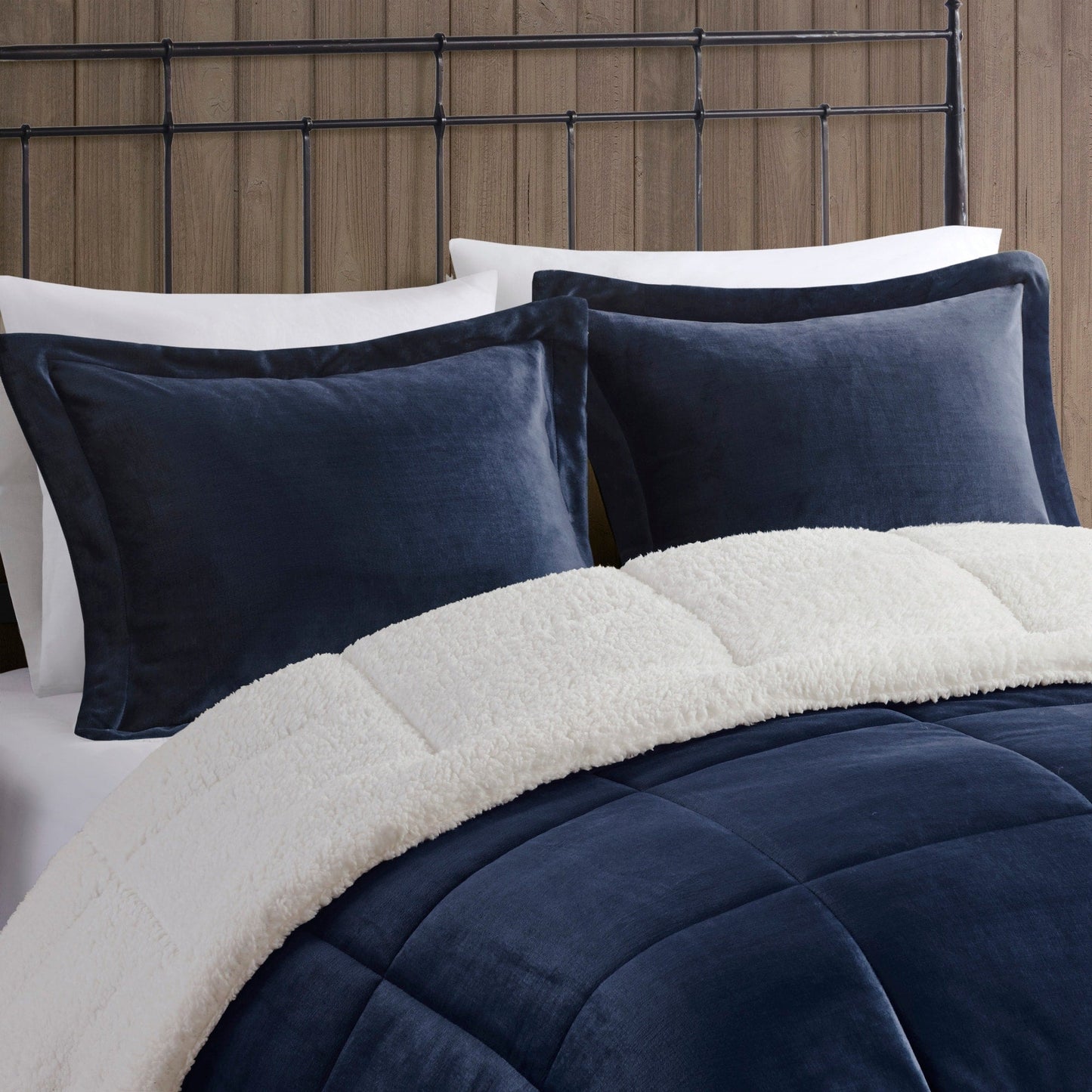 Parure de couette Woolrich Alton en duvet synthétique et sherpa