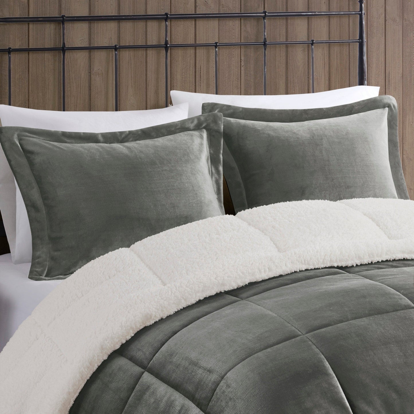Parure de couette Woolrich Alton en duvet synthétique et sherpa