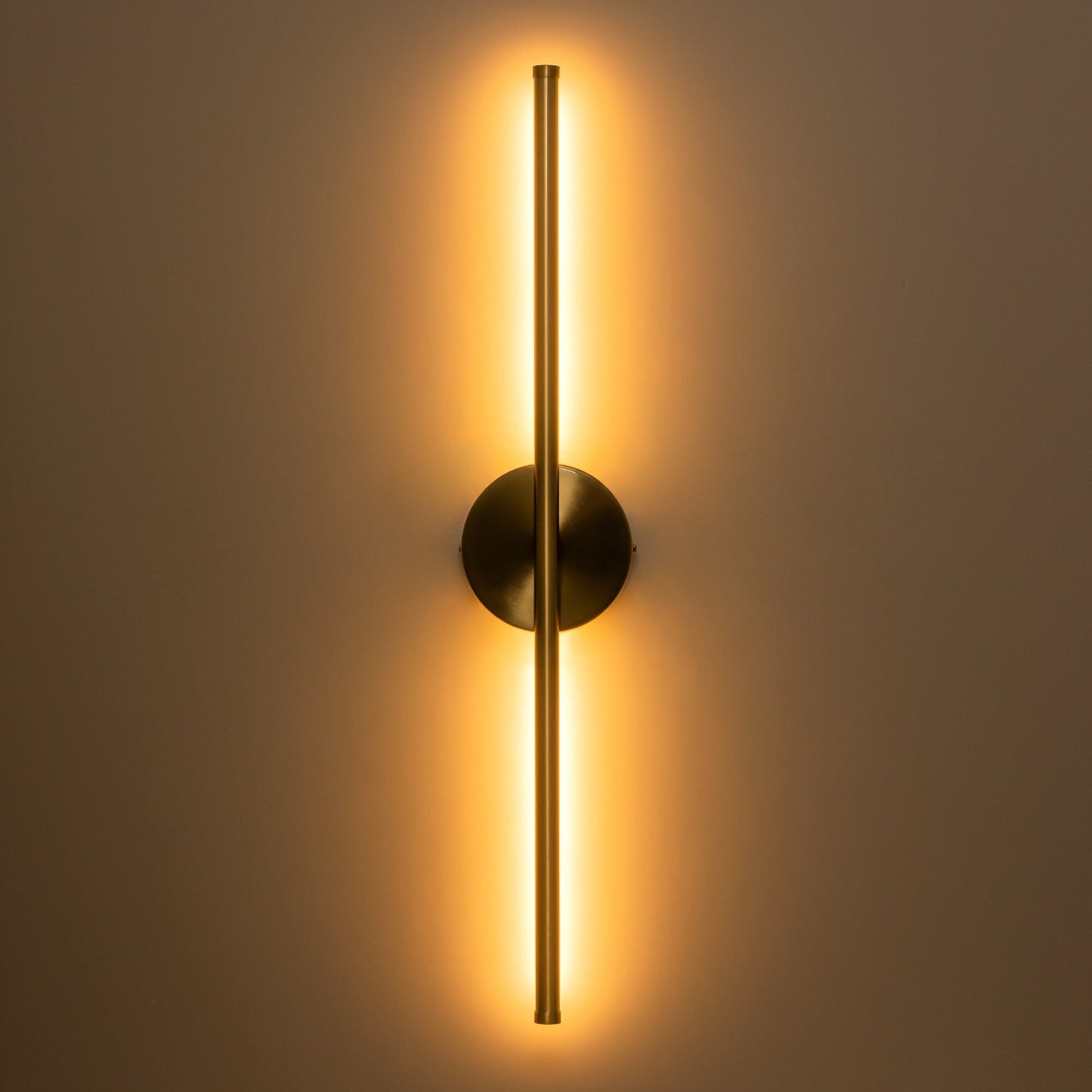 Applique murale de salle de bain à 1 lumière, linéaire et moderne, à intensité variable, à DEL intégrée, de 23,6 po