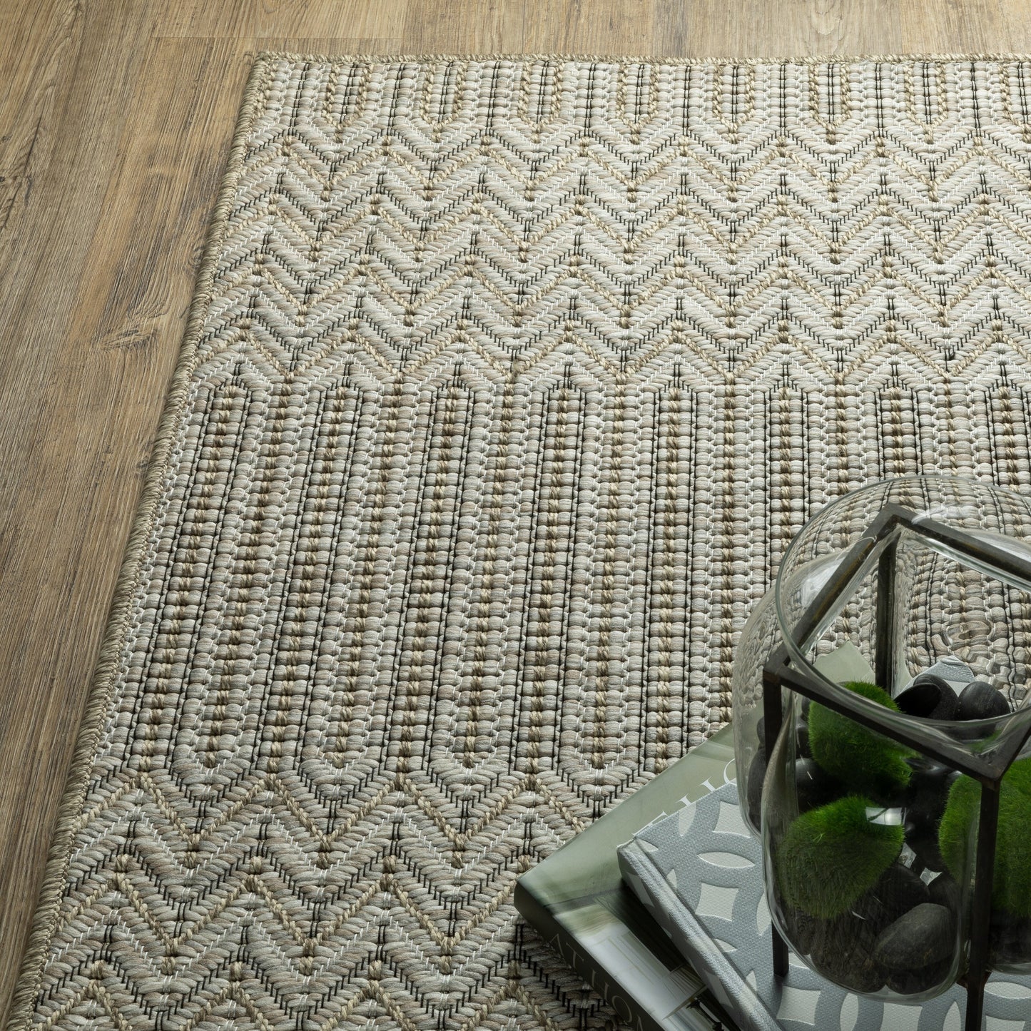 Vista Home Tangelo Geometric Tan/ Black Ultimate Performance Area Rug