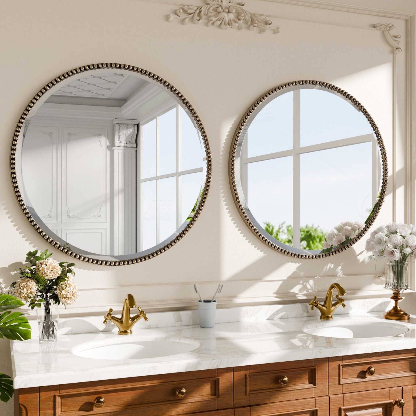 Miroir de salle de bain rond vintage avec cadre perlé