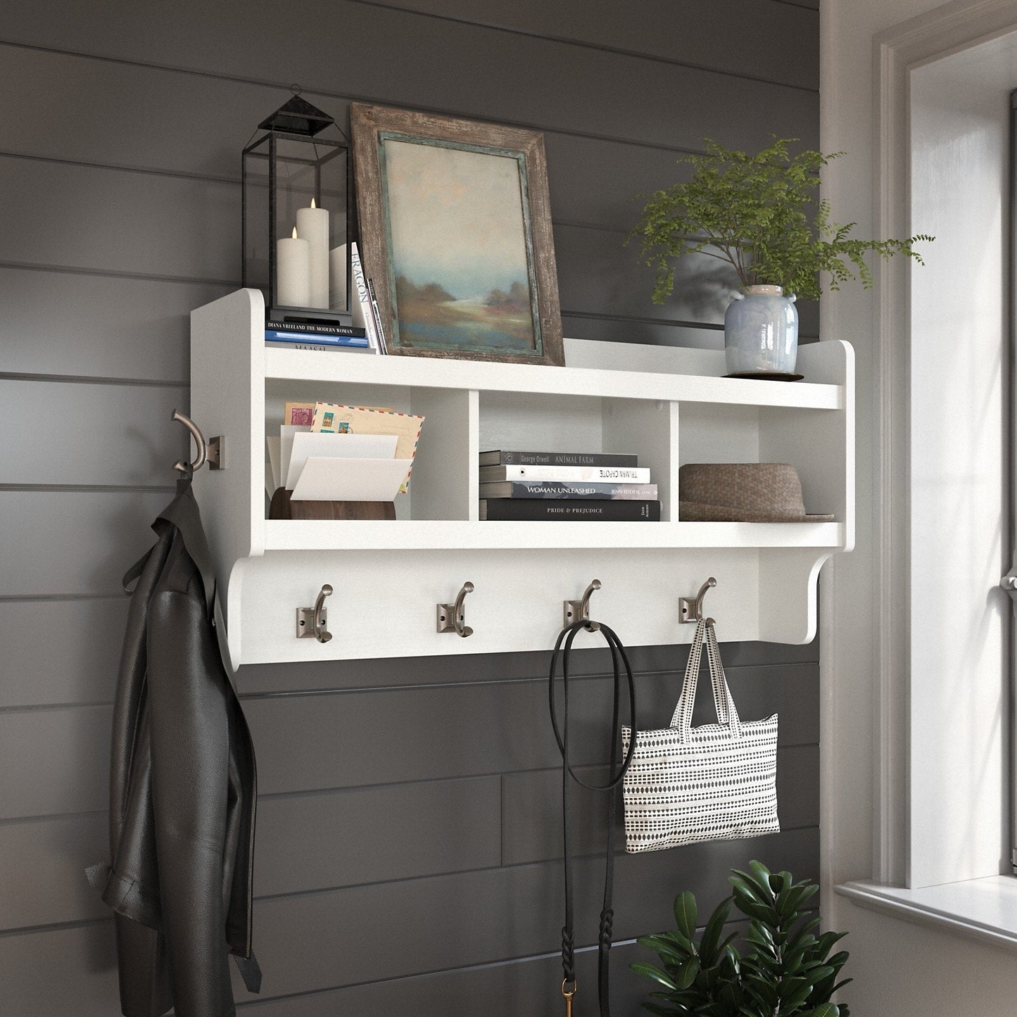 Porte-manteau mural Woodland 40 W avec étagère par Bush Furniture