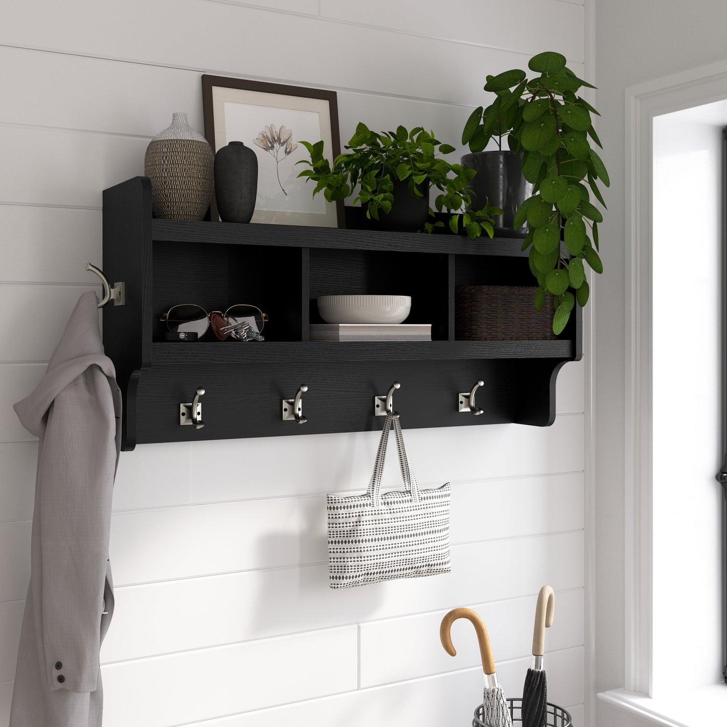 Porte-manteau mural Woodland 40 W avec étagère par Bush Furniture