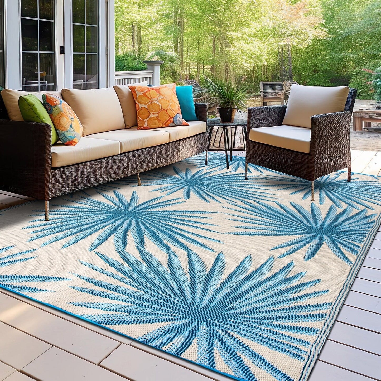 Tapis d'extérieur réversibles en plastique recyclé à motif floral tropical de la World Rug Gallery