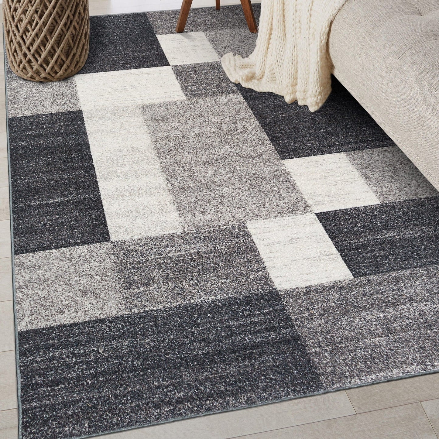 Tapis antidérapant au design moderne de boîtes de la World Rug Gallery