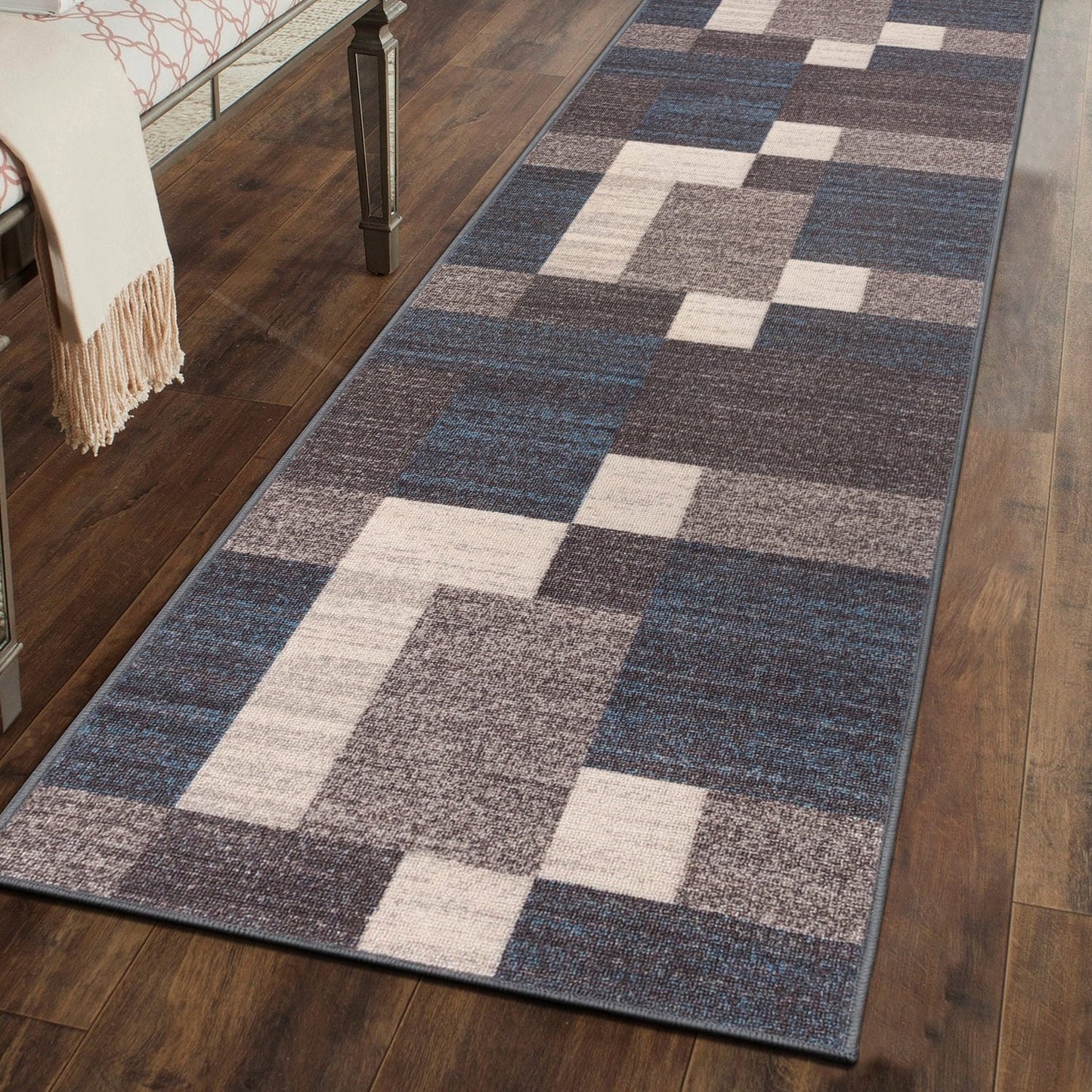 Tapis antidérapant au design moderne de boîtes de la World Rug Gallery